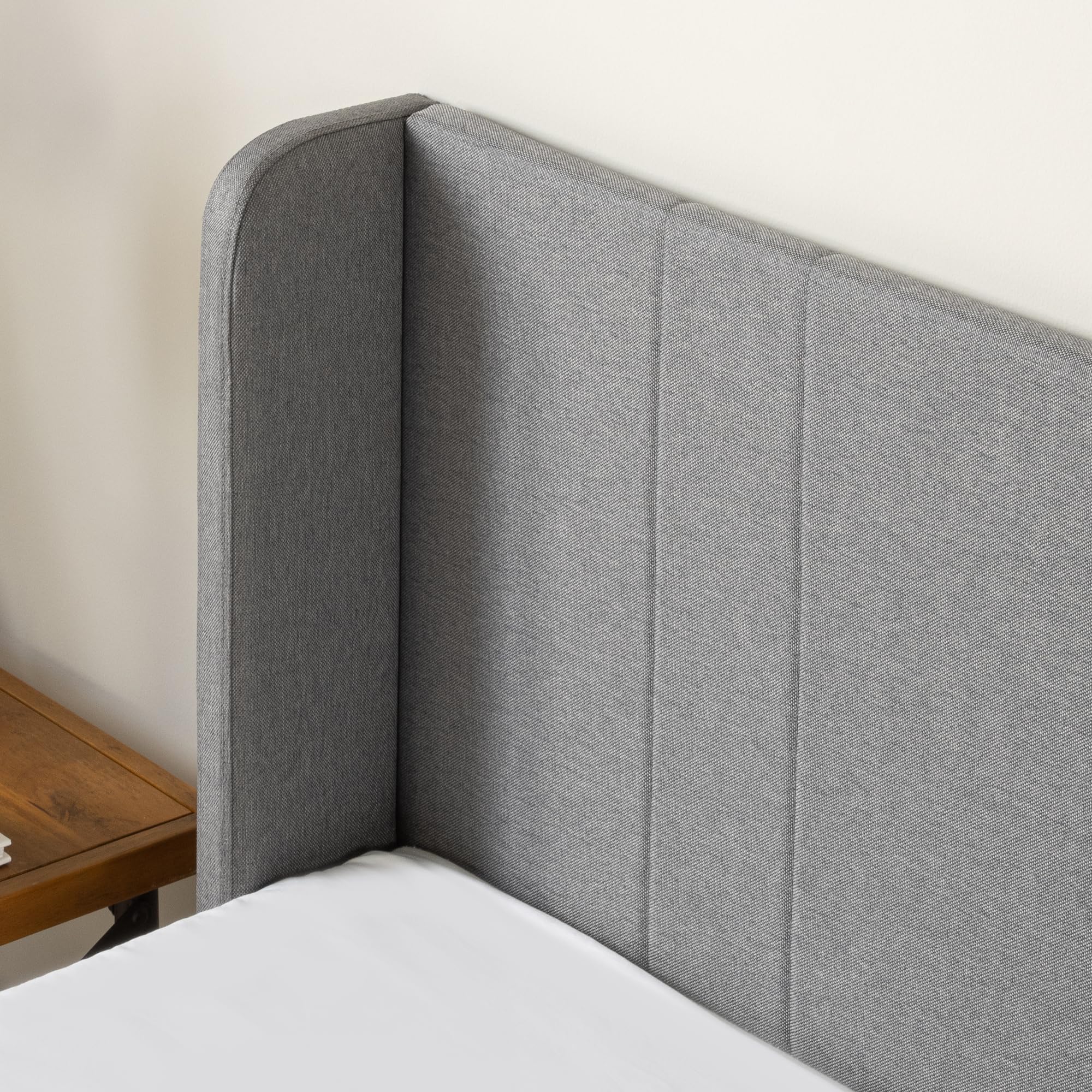 Zinus Sasha Super King Bed frame - Bed 180x200 cm - 25 cm Height - Upholstered Platform Bed frame with Wingback Headboard - Medium Grey