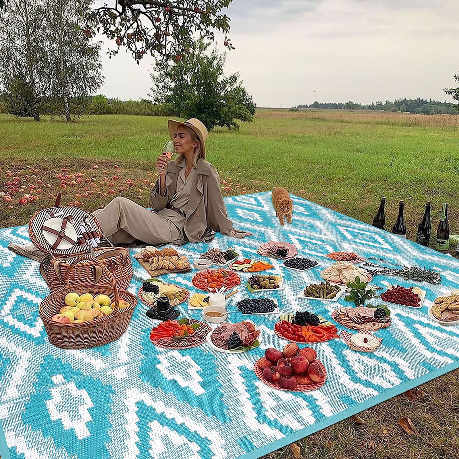 Enyhom Outdoor Indoor Picnic Area Rug, 150 x 240 cm Large Outside Woven Floor Carpet Mat, Durable Foldable Plastic Straw Rug, Recycled UV Resistant