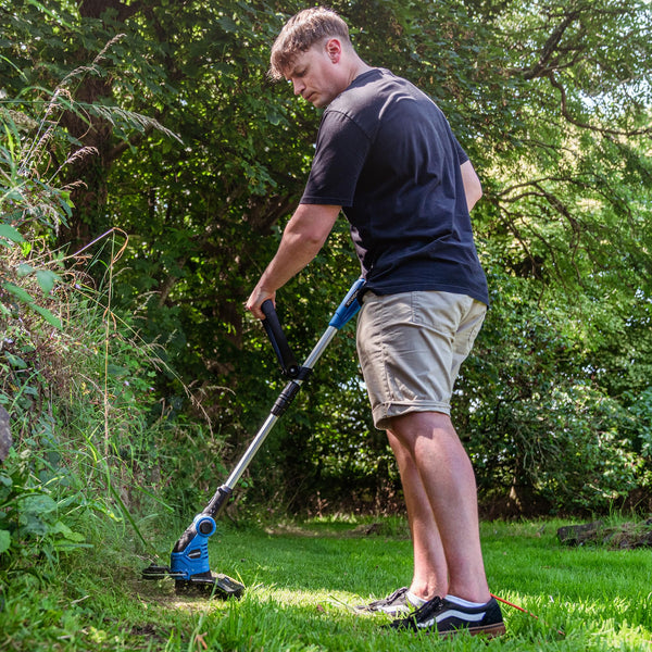 Hyundai 600W 2-in-1 Electric Grass Trimmer and Lawn Edger 30cm Cutting Width Grass Strimmers with Long 10m Power Cable, Lightweight at 3.5kg, 3 Year