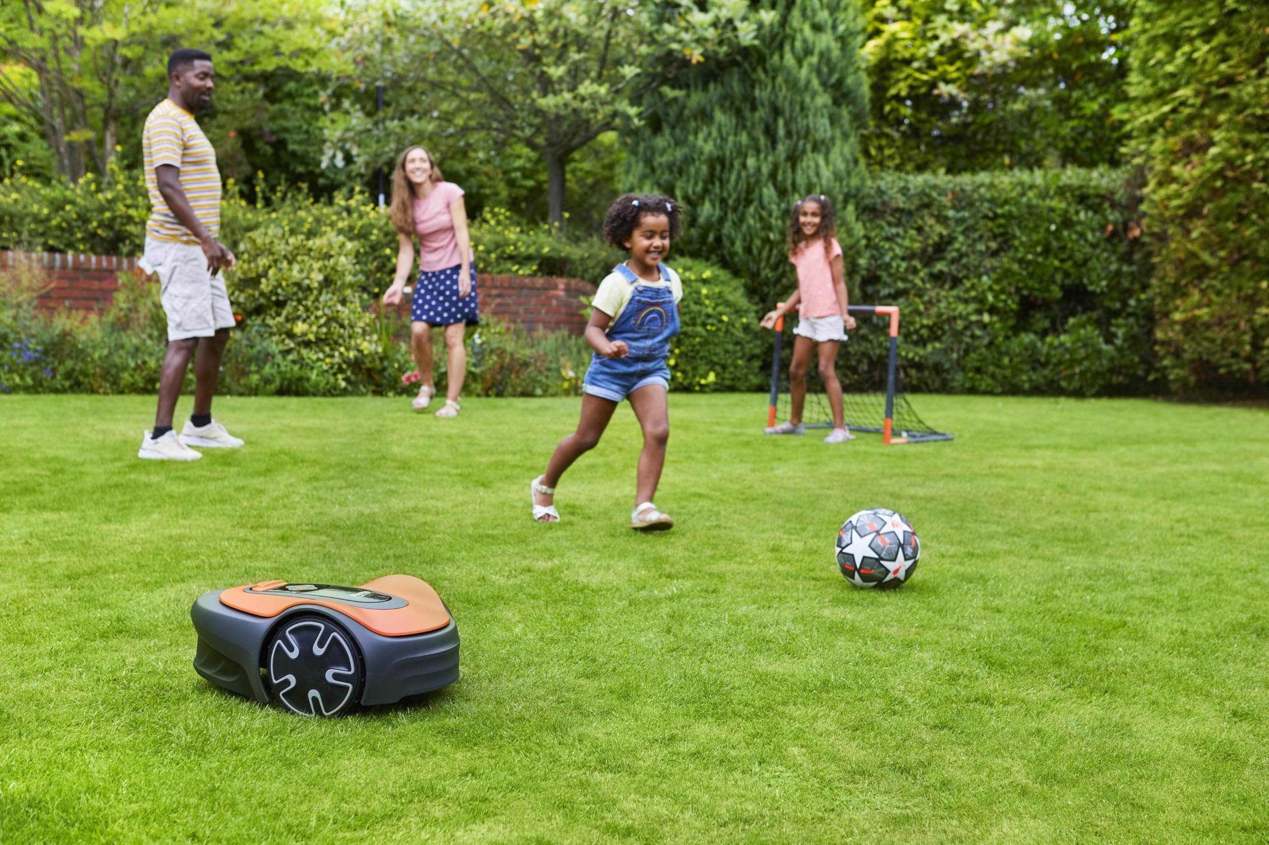 Flymo EasiLife 250 GO Robotic Lawn Mower - Cuts Up to 250 sq m, Ultra Quiet Mowing, Manicured Lawn, Bluetooth Application Control, Safety Sensors, Hose Washable, Lifestyle Functions, Orange and Grey