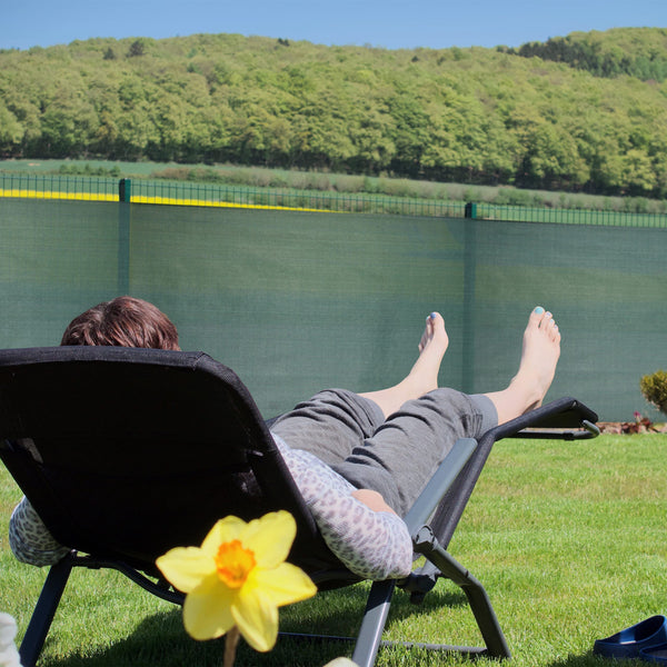 Relaxdays Fence Netting, Privacy Shield For Fences & Railing, HDPE Net, UV-resistant, Weatherproof, 1x10m, Green