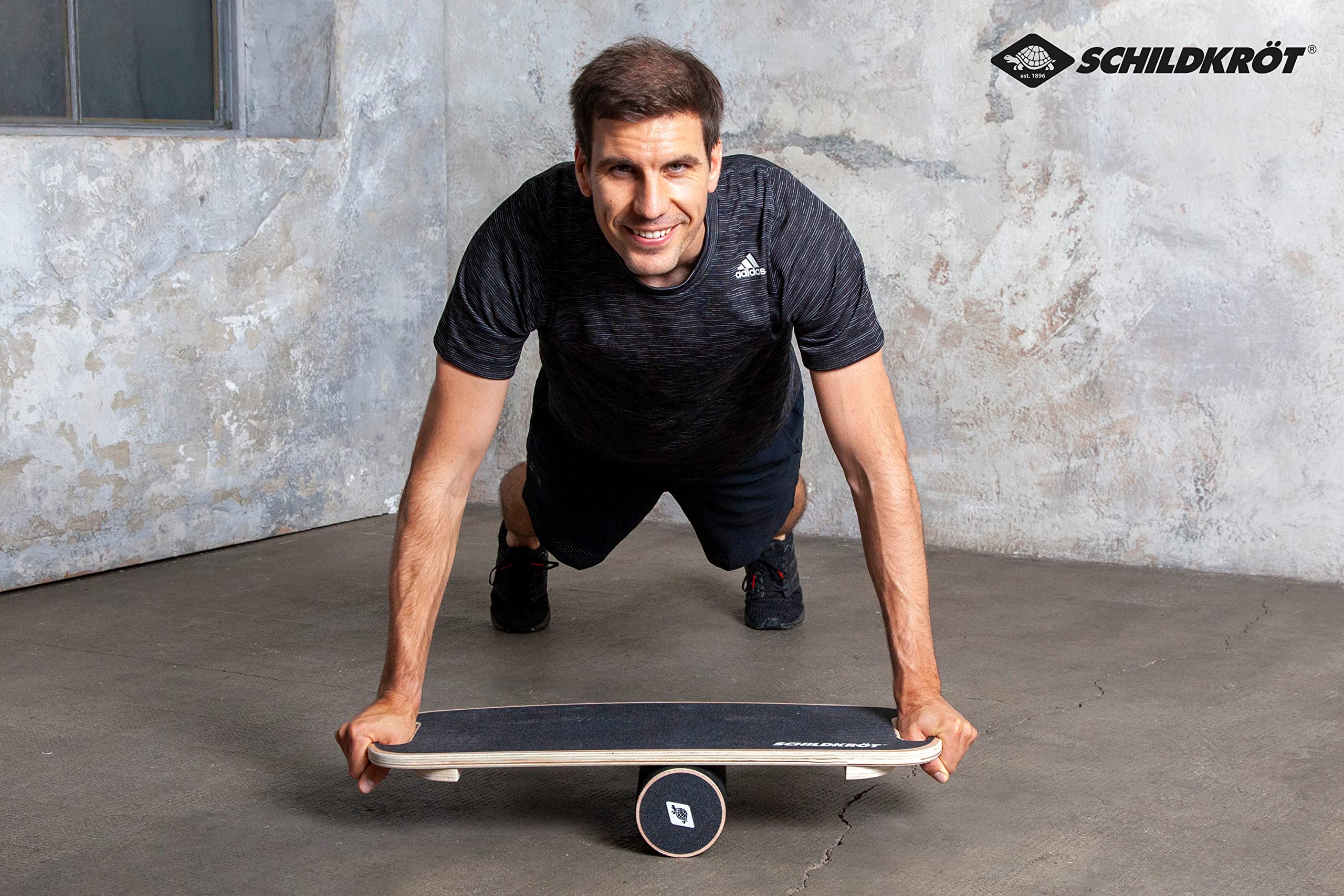 Schildkr?t WoodenBalance 960243 Real Wood Board, Non-Slip Surface, Includes Instructions, in Colour Box