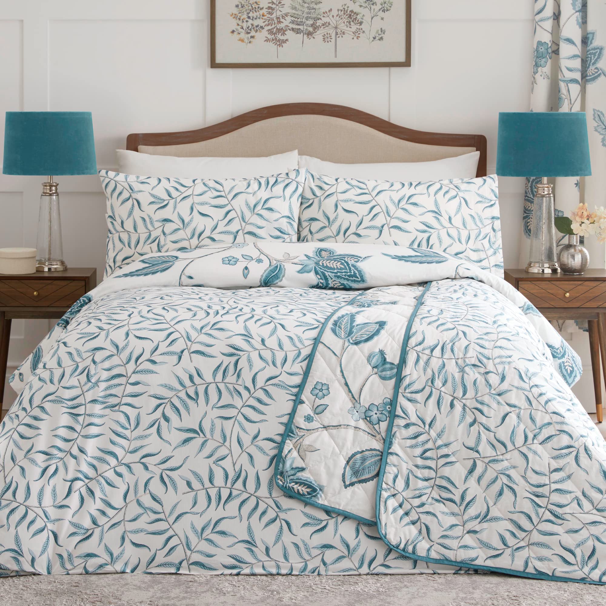 Dreams & Drapes Design - Samira - Reversible Duvet Cover Set - Super-King Bed Size in Teal