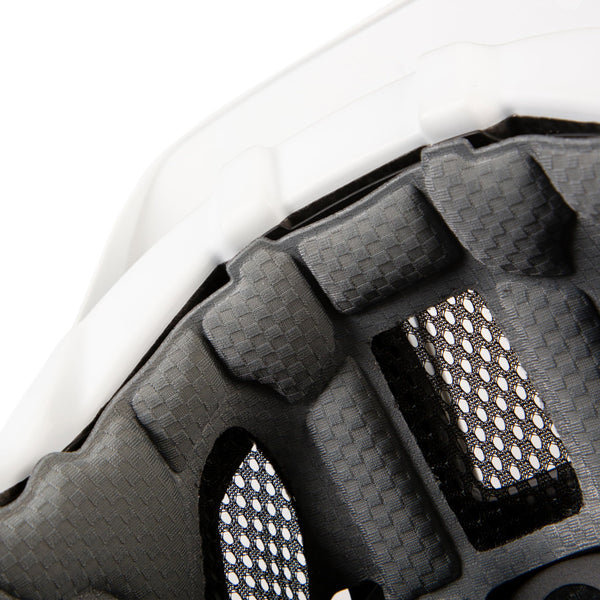 Endura Men's Hummvee Plus MIPS? Helmet | Cycling Protection | Adjustable Fit, White, L-XL