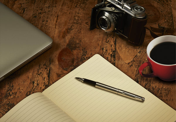 Parker Jotter Ballpoint Pen | Stainless Steel with Chrome Trim | Medium Point | Handwriting Pens & Stationery Supplies | Blue Ink | Gift Box