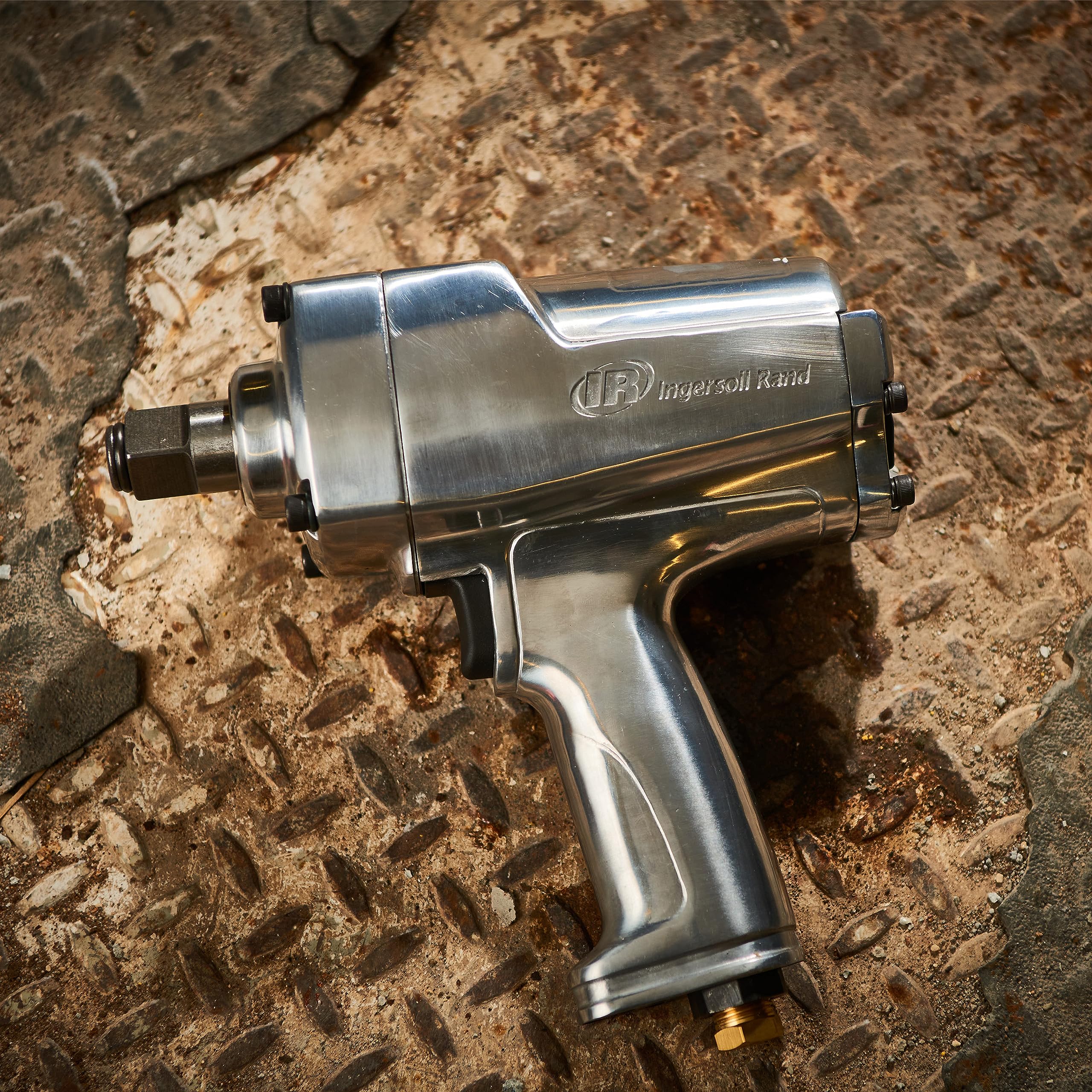 Ingersoll-Rand W7172-K22B-EU Impact Wrench, 3/4 Inch 20V Cordless Impact Wrench, 2X BL2022 Li-Ion Batteries 5.0 Ah + Charger Kit (UK Plug) in Case