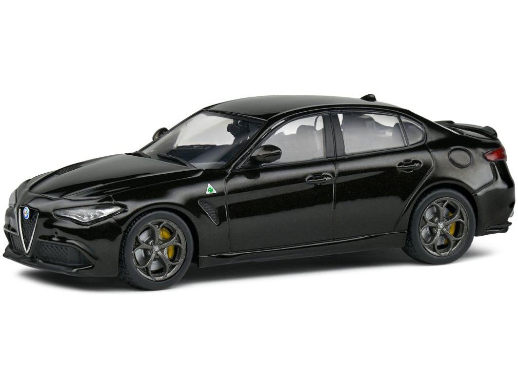 Alfa Romeo Giulia Quadrifoglio Black 1:43 Scale Solido Diecast Model