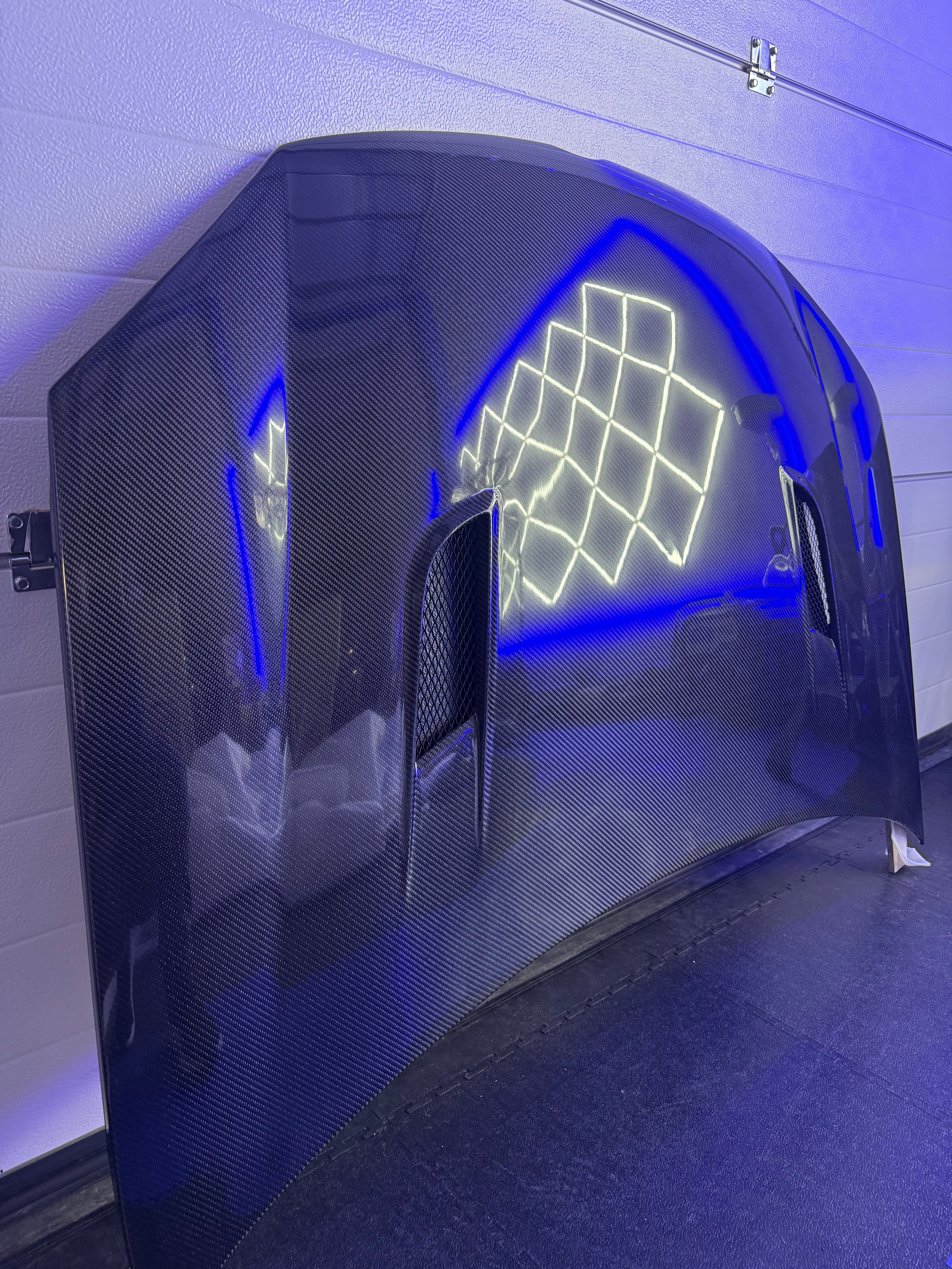 Volkswagen Golf MK5 Twill Carbon Fibre Bonnet (REDUCED TO CLEAR!)