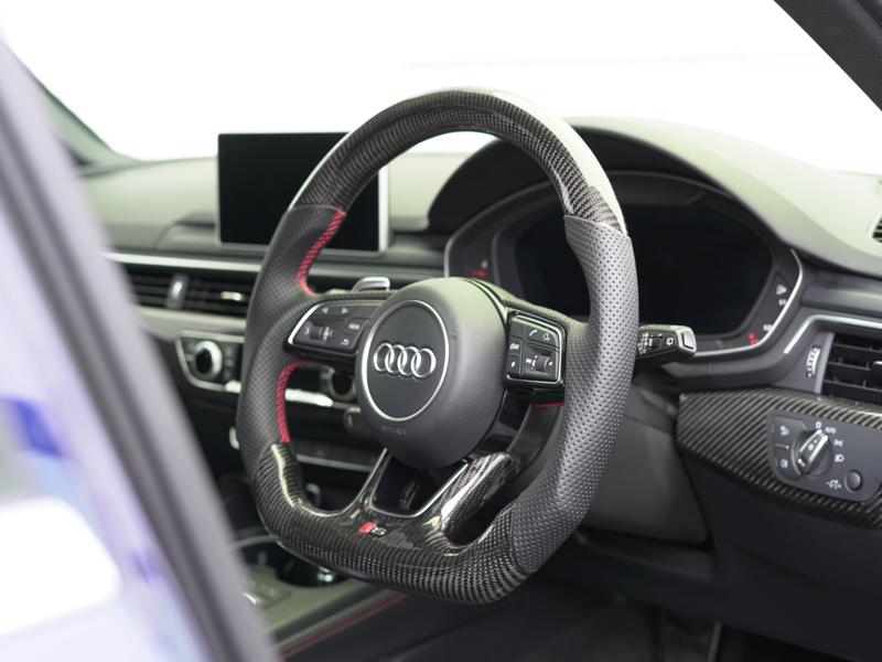 Audi A4 / S4 / RS4 B9 Carbon Fibre Custom Steering Wheel (2017+)