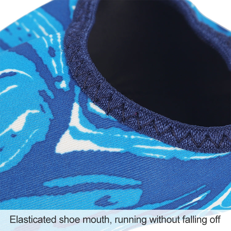 Non-slip Plastic Grain Texture Thick Cloth Sole Printing Diving Shoes and Socks, One Pair