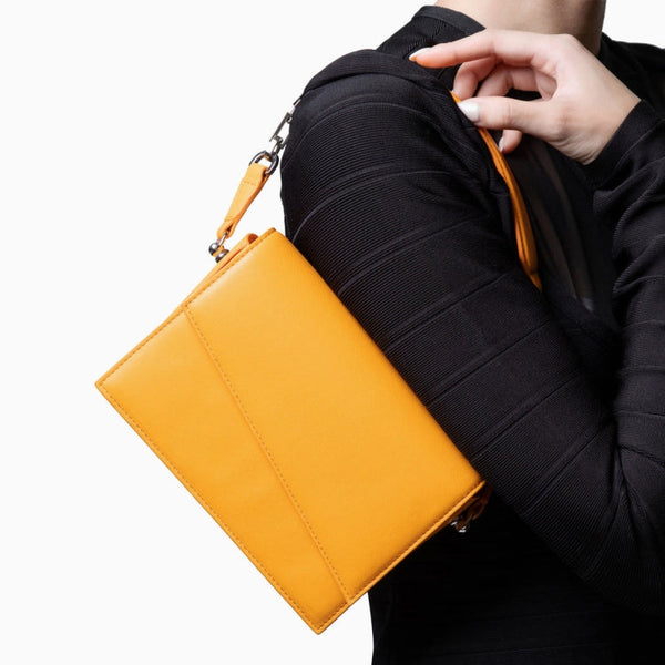 AUPEN Ignite Underarm Bag