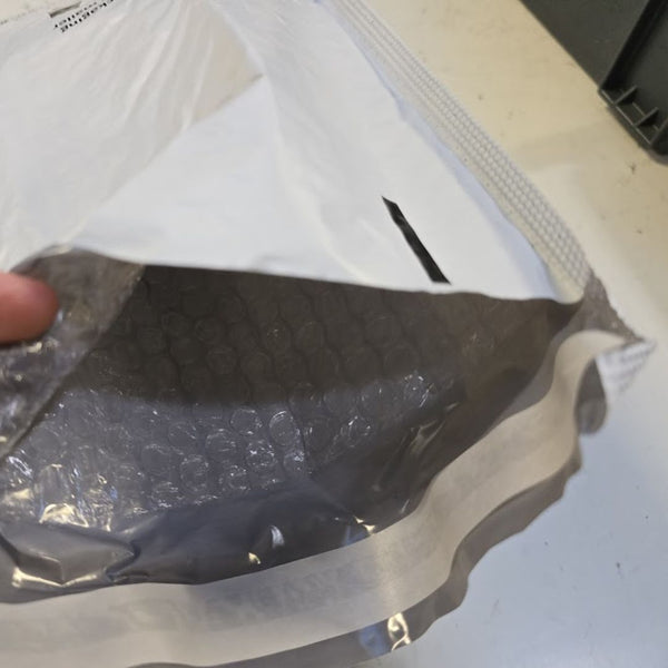 100pc Weather Mailer D/1 180x265mm Poly Bubble Padded Envelope