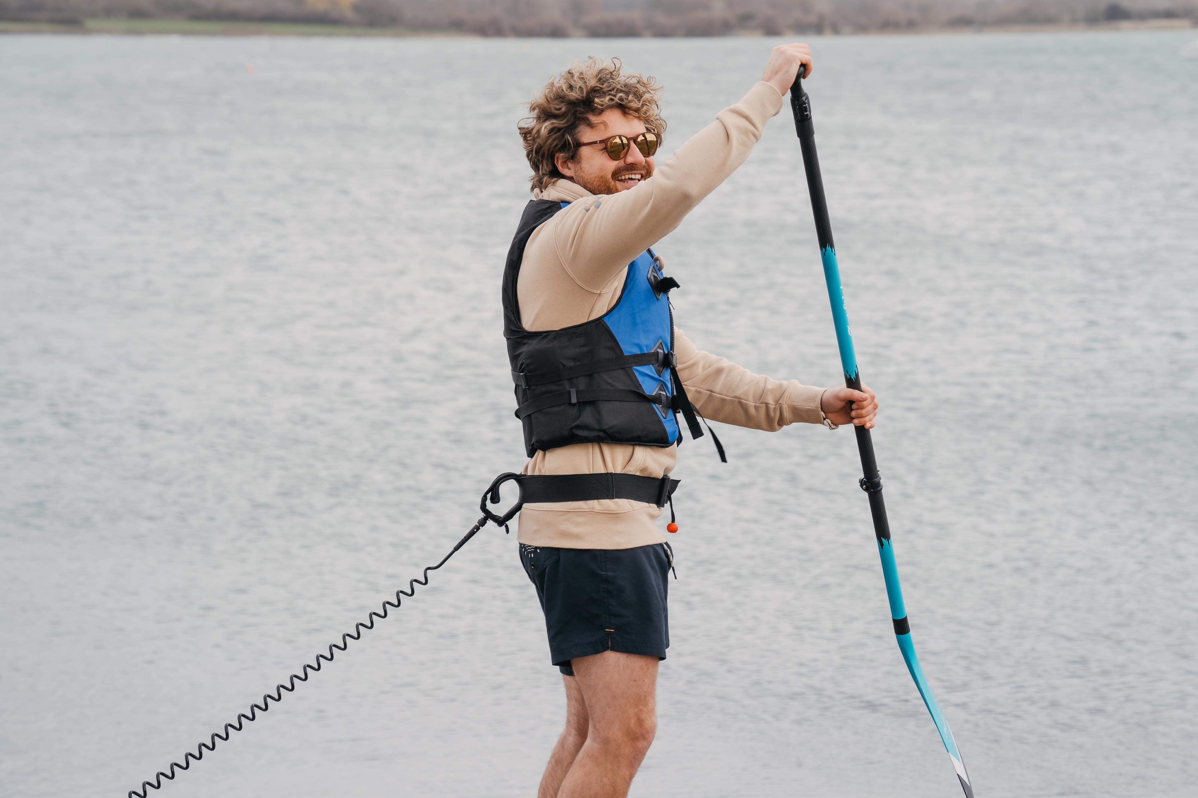 FREE BAG | 3 Piece Full Carbon Paddle Board Paddle - Blue/Pink/Black