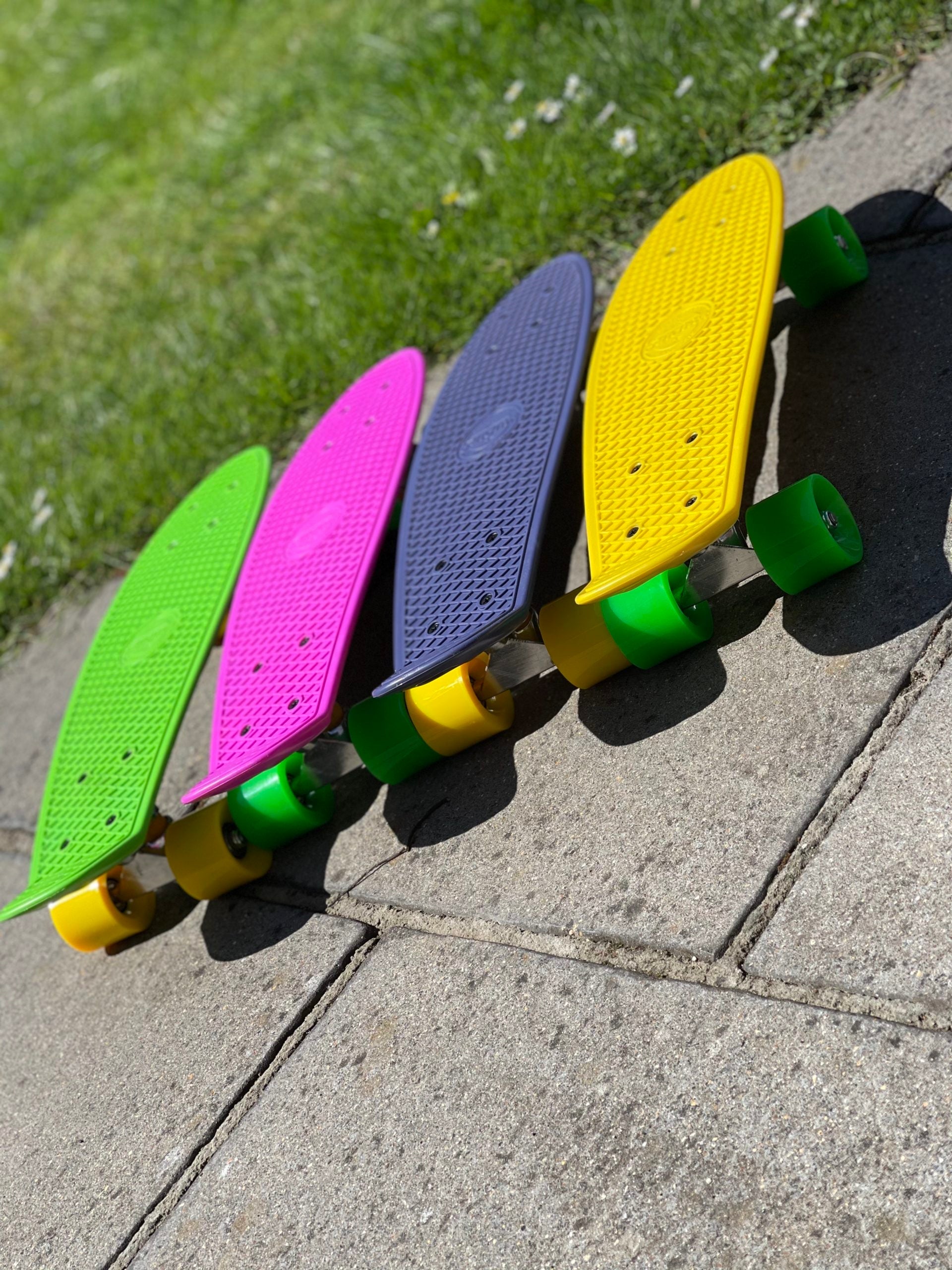 FatStick Mini-Cruiser 22" Skateboards