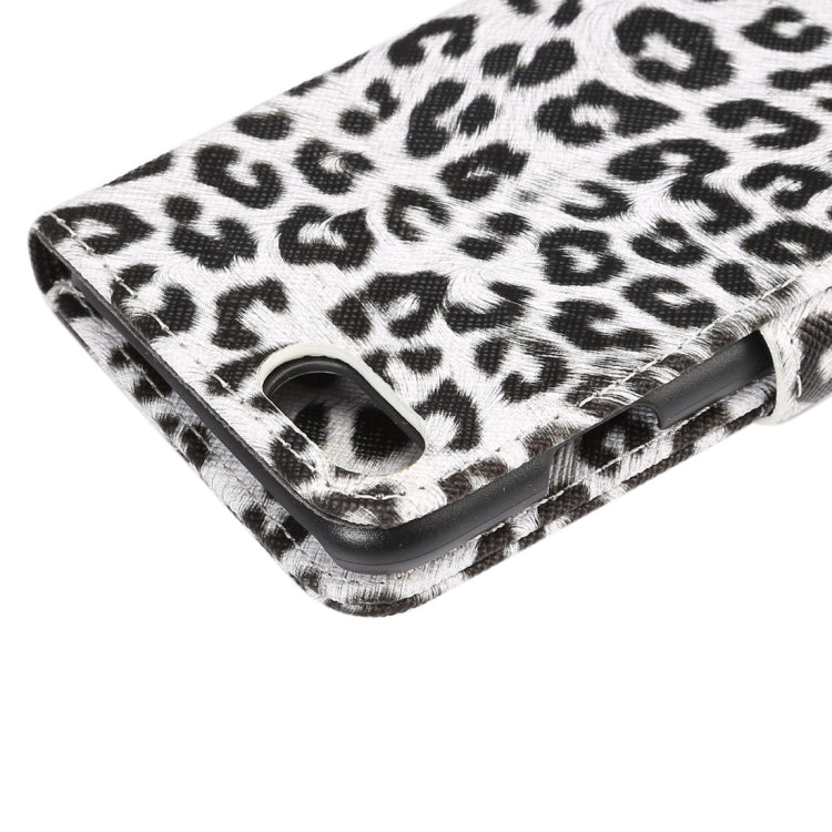 For  iPhone 8 & 7  Leopard Pattern Horizontal Flip Leather Case with Holder & Card Slots & Wallet