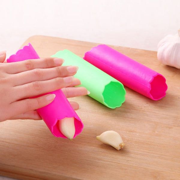 5 PCS Soft Resin Tube Shaped Reusable Magic Handheld Rolling Garlic Peeler Kitchen Tools (Random Color Delivery), Random Color Delivery