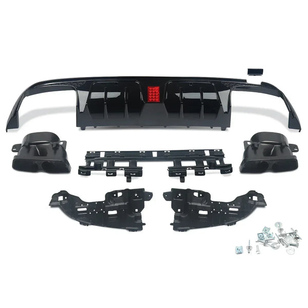 C63/ C63S/C43 4 Door Sedan Rear Diffuser With Exhaust Endtips For Mercedes Benz C class W205 2015-2021 Carbon Look