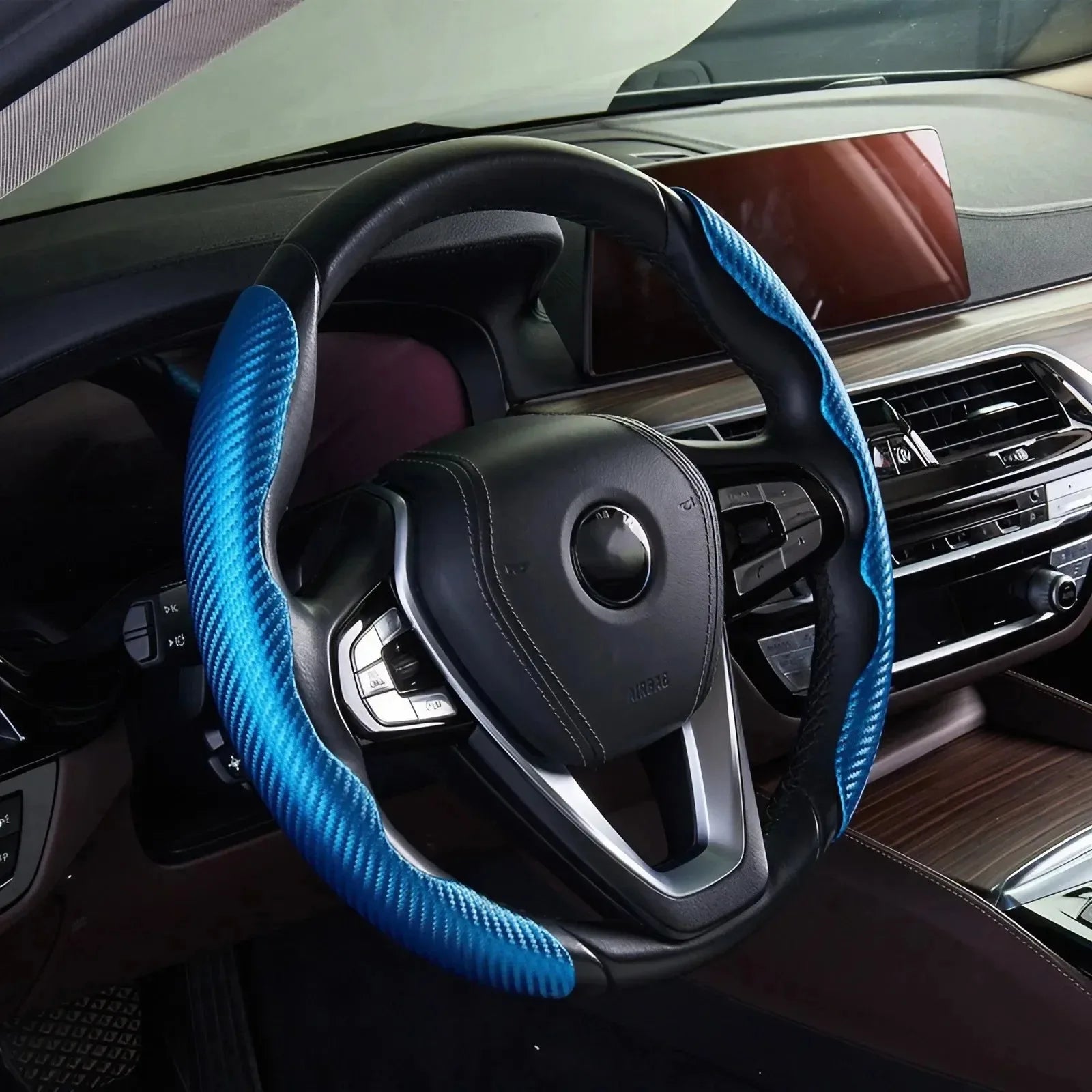 Universal Steering Wheel Cover, Ultra-Thin Carbon Fiber Anti-Slip Pattern, Fits Most Car Wheels