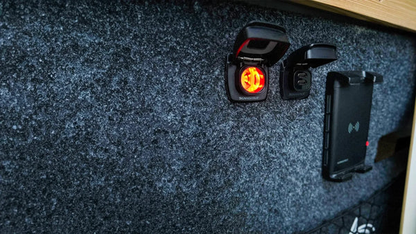 Scanstrut Flip Flip Flip Pro 12V IP66 Power Socket | 4Boats