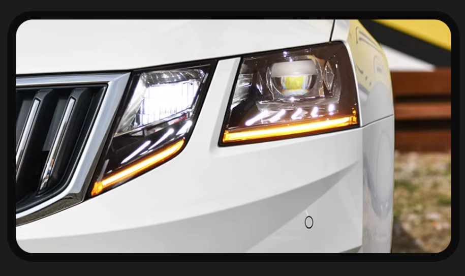 TYPY LED DRL Lightbar Projector Headlights Skoda Octavia Headlights 2018-2021 LHD