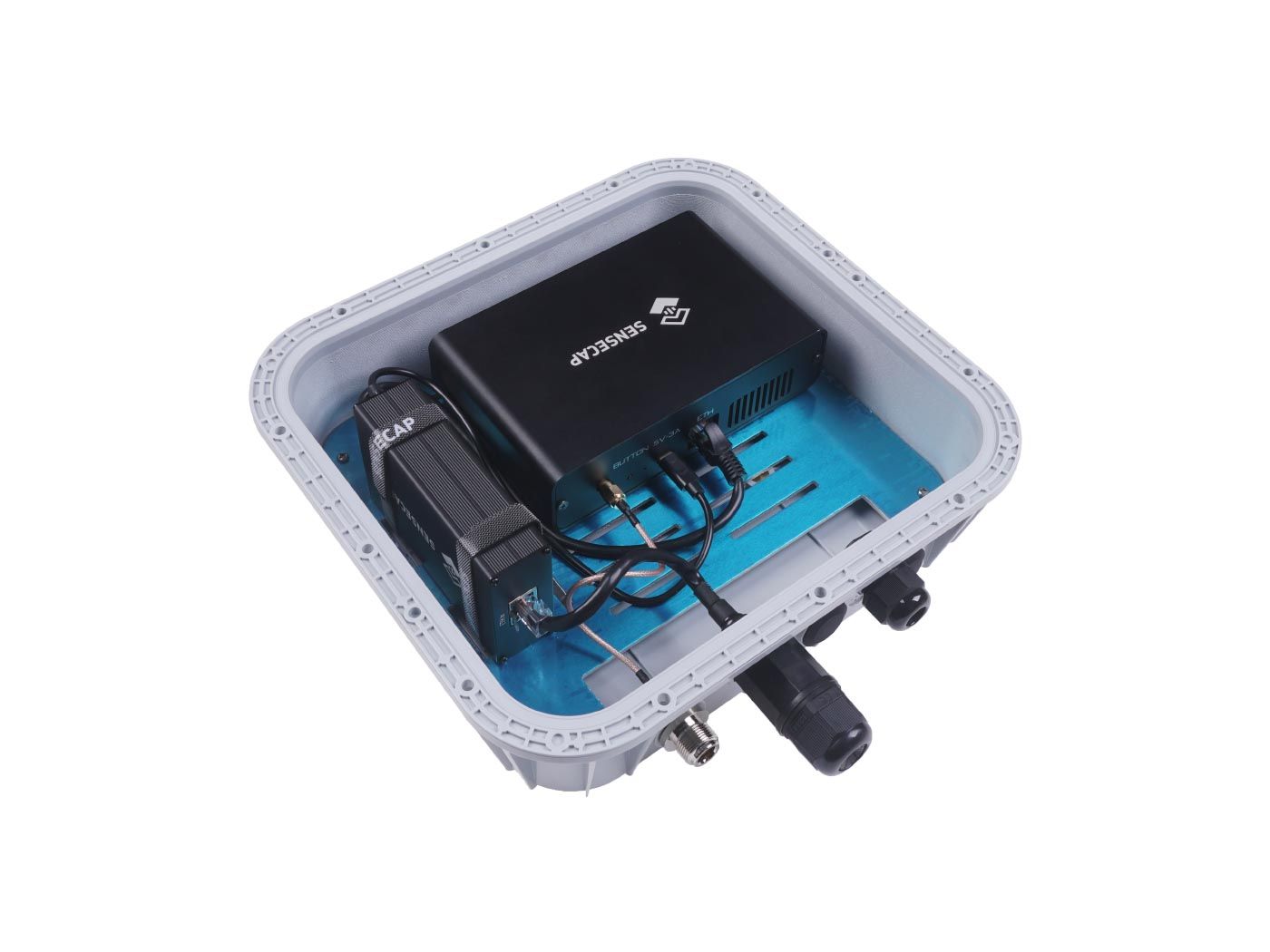 SenseCAP IP66 Outdoor Enclosure for IoT Projects / Helium Miner