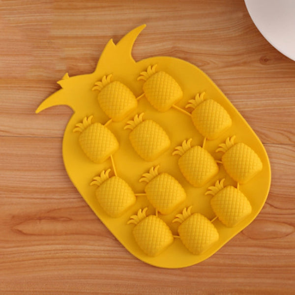 5 PCS Pineapple Creative Silicone Ice Tray Ice Maker Ice Mold, Random Color Delivery, Pineapple Ice Maker