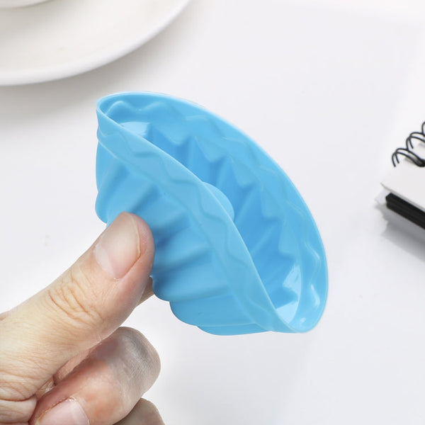 12 pcs Thread Shape Baking Jelly Mould  Silicone Pudding Cupcake Muffin Donut Mold, Thread Shape