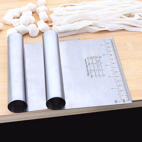 Home Durable Stainless Steel with Scale Section Noodle Cutter Baking Tools, Noodle Cutter (Silver)
