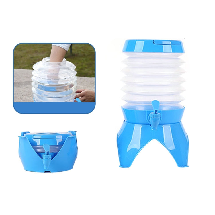 Outdoor Camping Portable Car Retractable Folding Bucket With Faucet, Capacity: