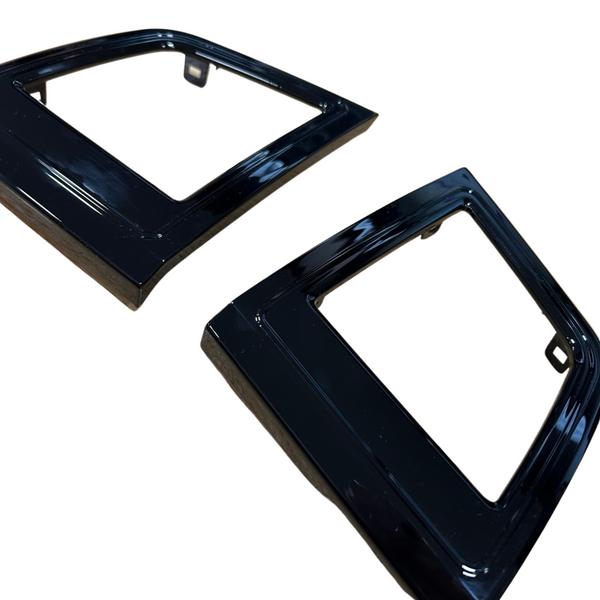 For VW T6 Air Vent Trim (Set of 2) - Gloss Black | Van-X