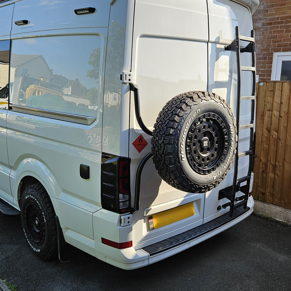 For MAN TGE Rear Light Guards - Gloss Black Protection (2018+)