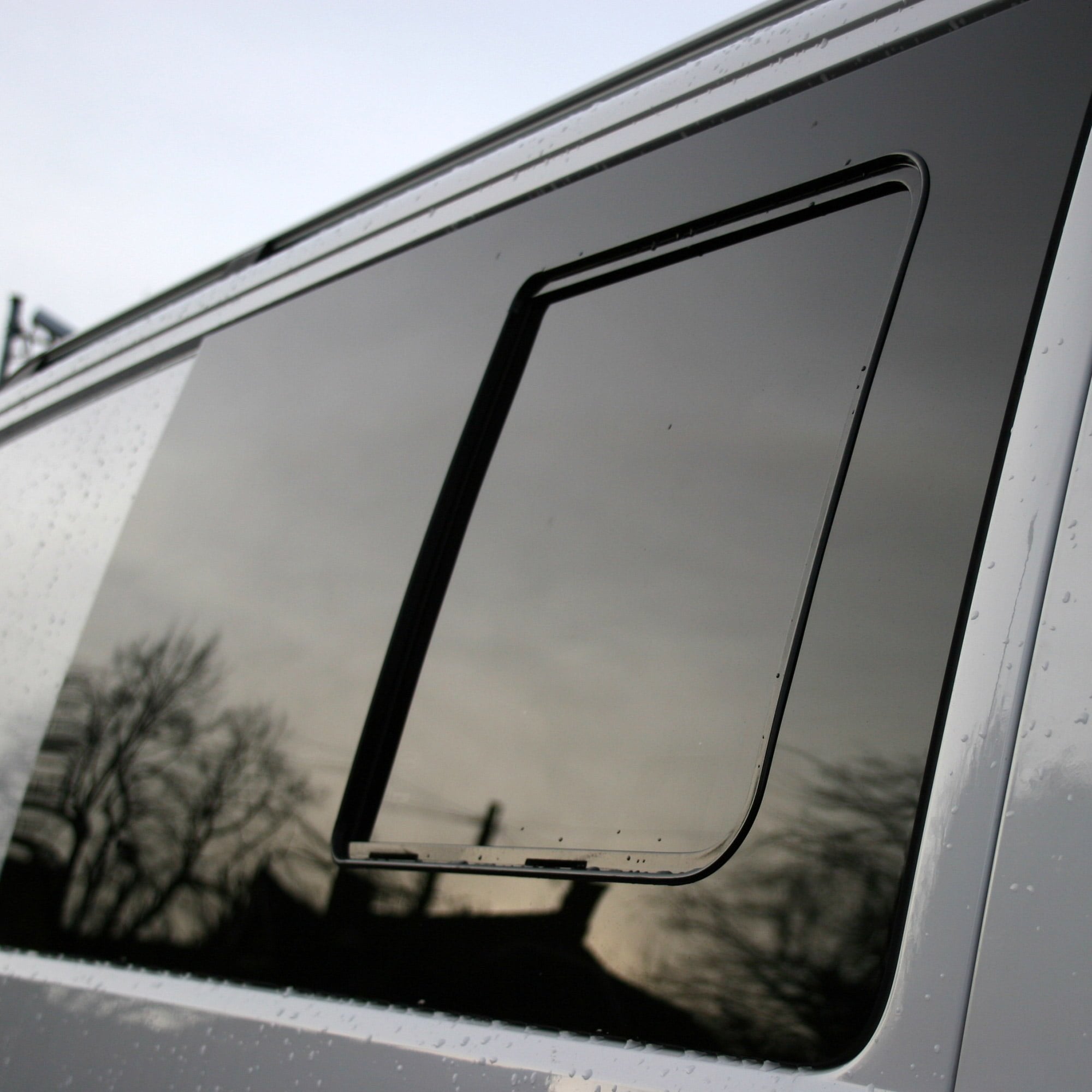 For VW T6 Transporter Glass Side Sliding Window Tinted/Limo Glass