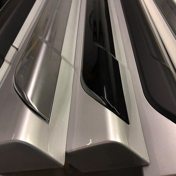 For VW T5, T5.1 SWB Side Skirts Reflex Silver Plastic Painted and Ready to Fit (B-Grade)