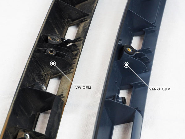 For VW T6 Barndoor Rear Number Plate Unit - Deep Black