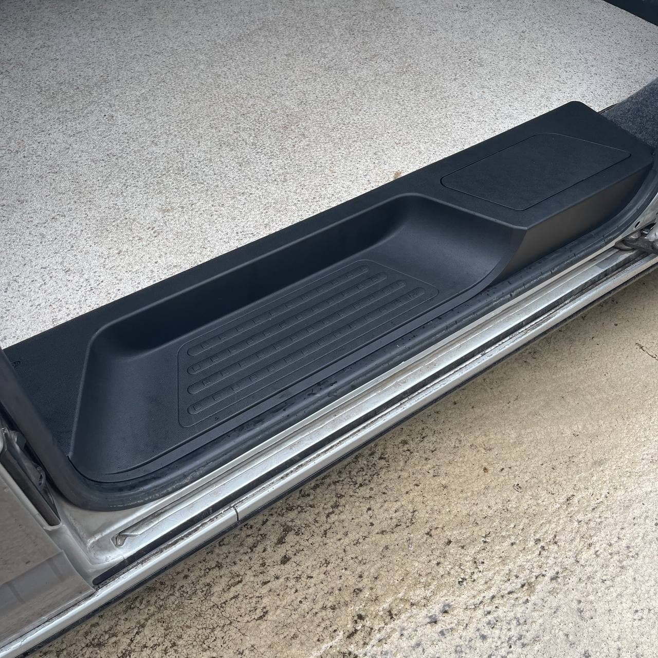 For VW T5, T5.1 Transporter Side Loading Door Step V3 17mm Extra Deep with Storage Compartment (B-Grade)