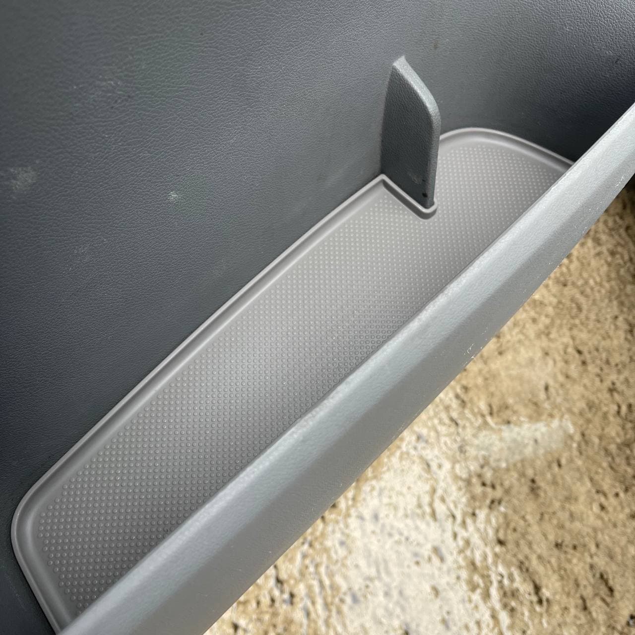 For VW T5, T5.1 van campervan Door Pocket Inserts, Rubber, Door Liner (Light Grey) Both Captain Seats Interior Styling ideal gift