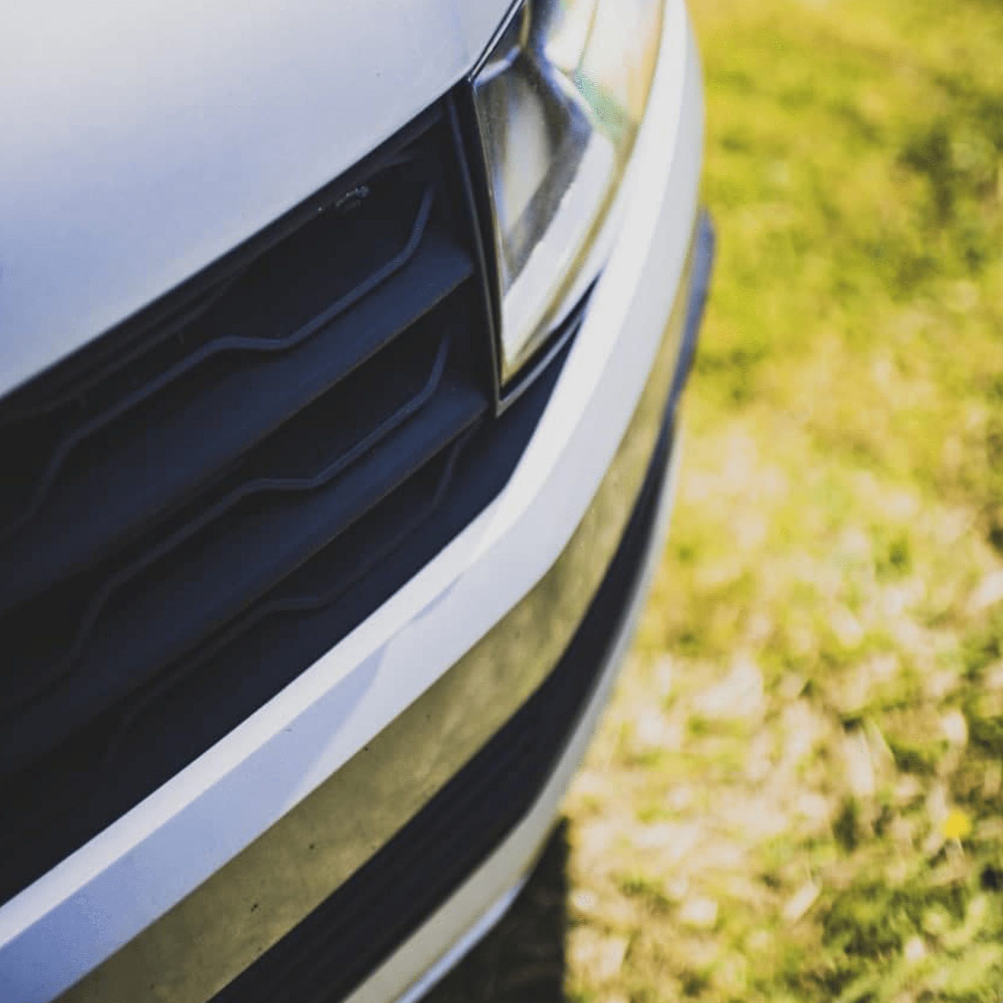 For VW T6 Front Grille R-Line Badgeless - Matte Black