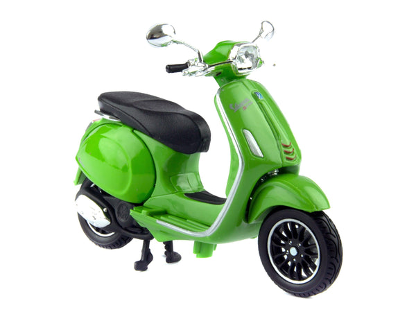 Vespa Sprint 150 ABS 2017 2018 Green 1:18 Scale Maisto Diecast Model