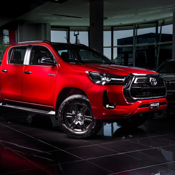 VLAND 21-24 Toyota Hilux Bi-LED Headlights Black LHD & RHD Beam Alignment Available - Streamer led effect