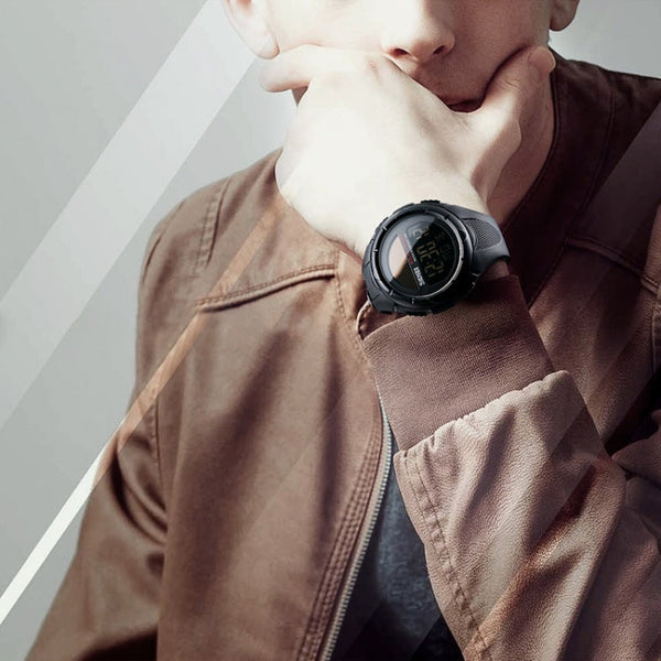 SKMEI 1405 Fashion Solar Power Outdoor Sports Watch Multifunctional 50m Waterproof Men Digital Watch