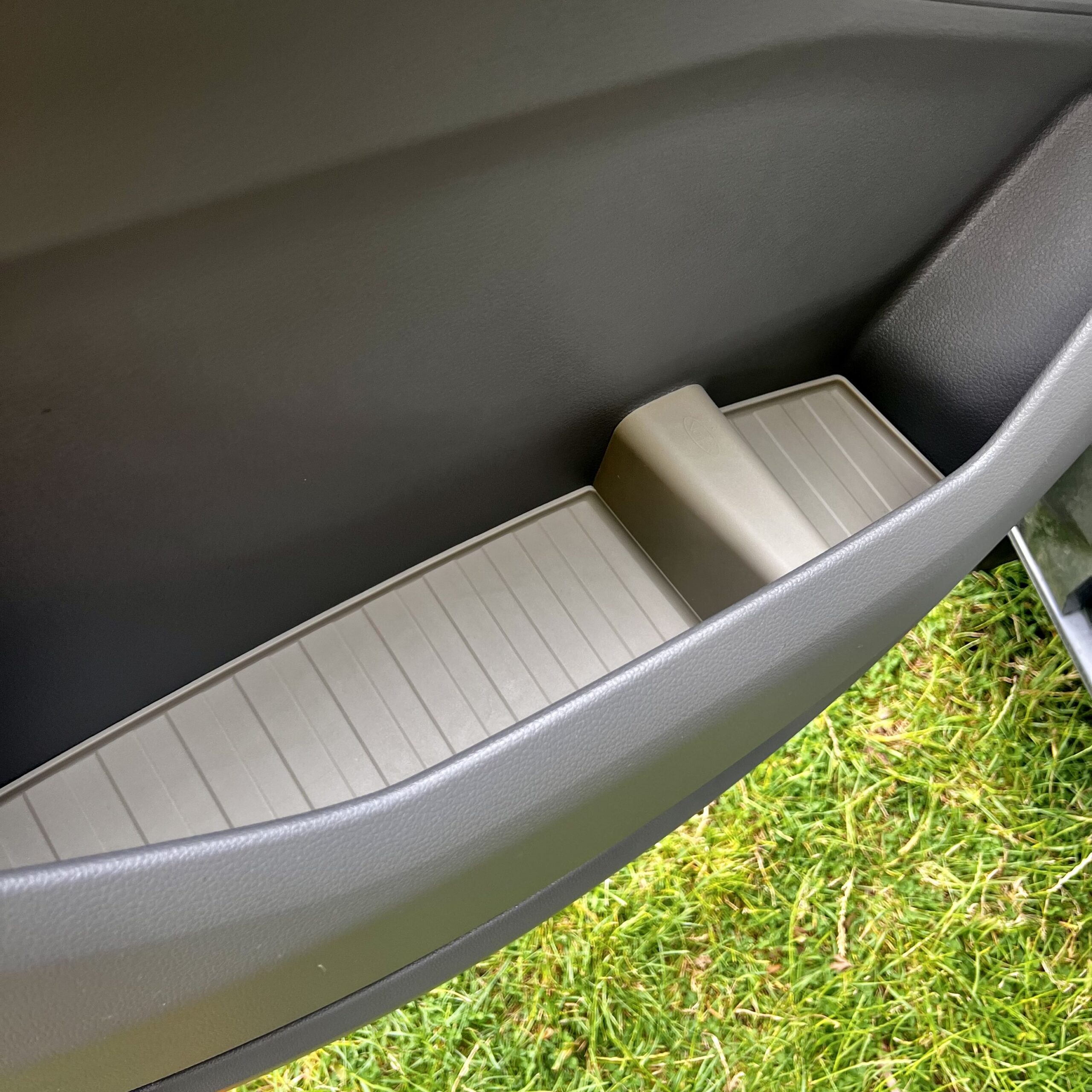 For MAN TGE Rubber Door Liner Pocket Inserts Grey | Van-X