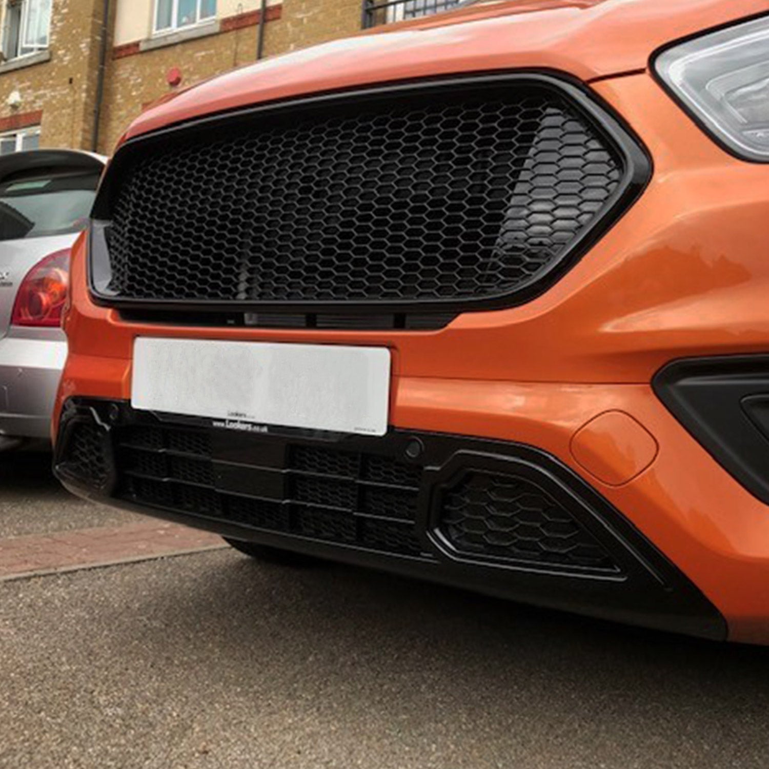 For Ford Transit Custom Honeycomb Grille Set - Gloss Black Top & Matte Black Lower - Ready to Fit