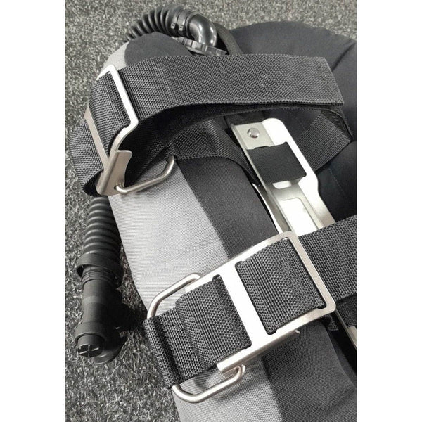 Helium Dive STS-30 Single Tank Wing System