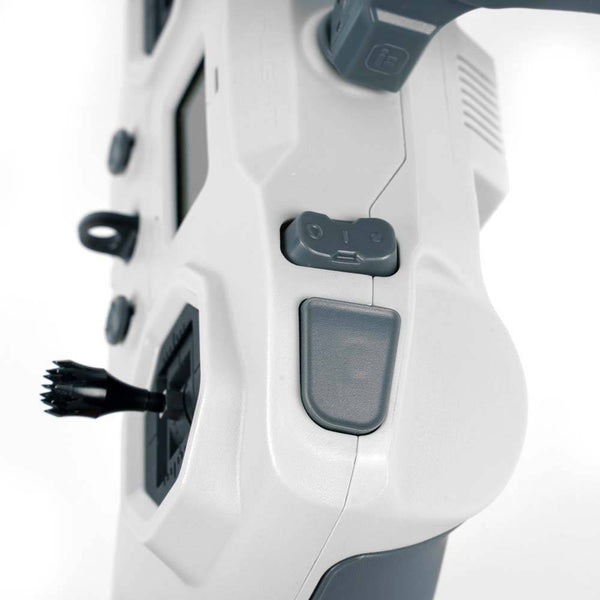 iFlight Commando 8 ELRS 868Mhz Radio Transmitter