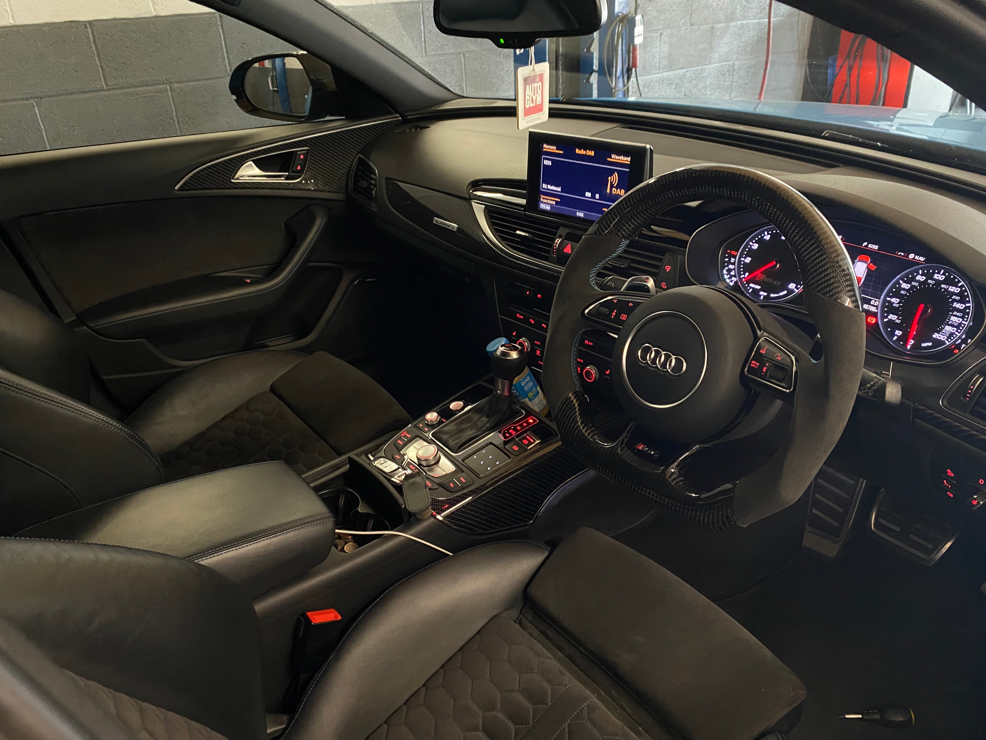 Audi A6 / S6 / RS6 C7 Carbon Fibre Custom Steering Wheel (2013 - 2018 Models)