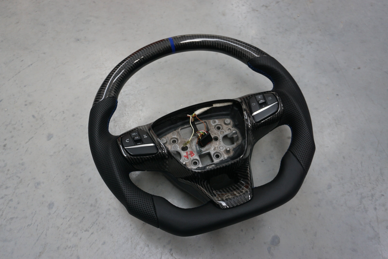 Ford Transit Carbon Fibre Custom Steering Wheel (2018 - Present)