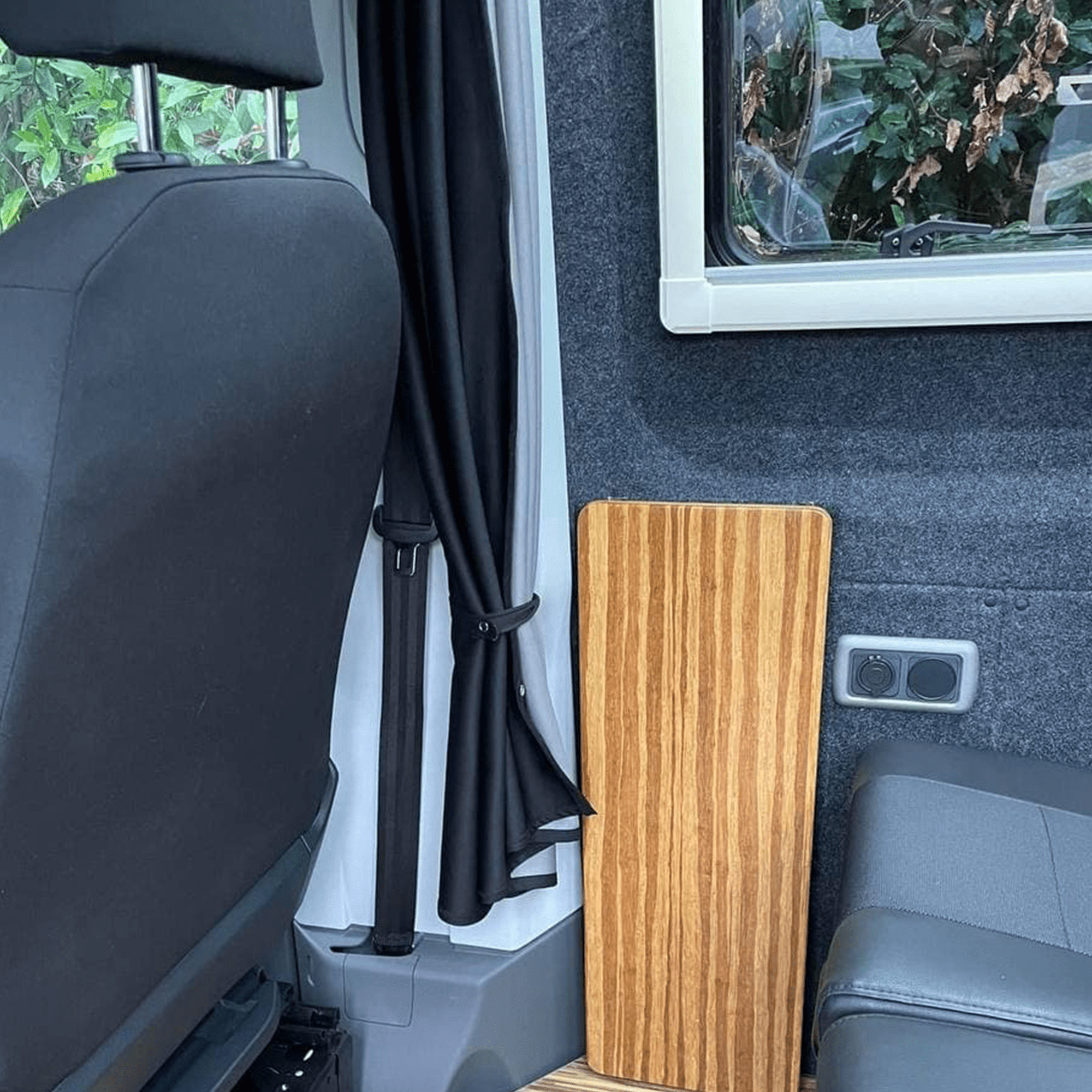 For MAN TGE / New Crafter Cab Divider Curtain Kit with Rail Premium Quality - Van-X