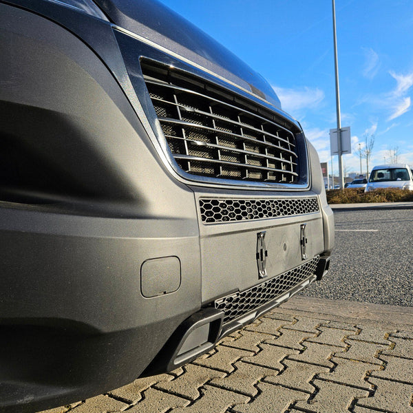 For Fiat Ducato Bumper Honeycomb - Matte Black, No Parking Sensors Version | Front Styling Upgrade