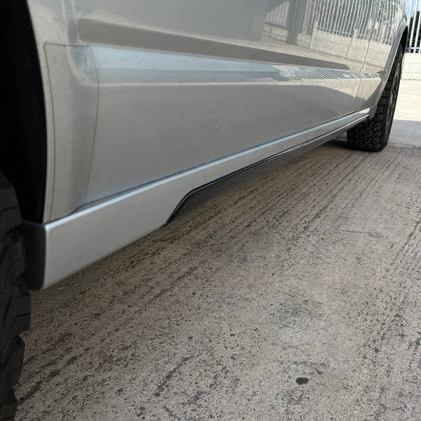 For VW T6.1 Transporter LWB Side Painted Ready Skirts Reflex Silver Plastic Painted and Ready to Fit