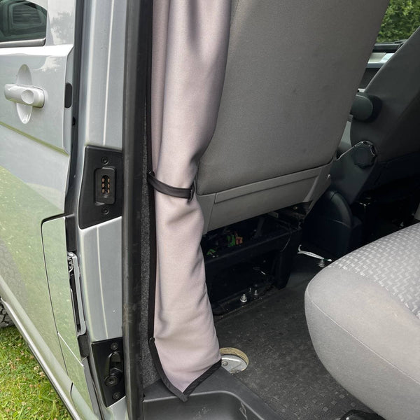 For VW T5 Transporter Cab Divider Curtain Kit with Rail Premium Quality - Van-X